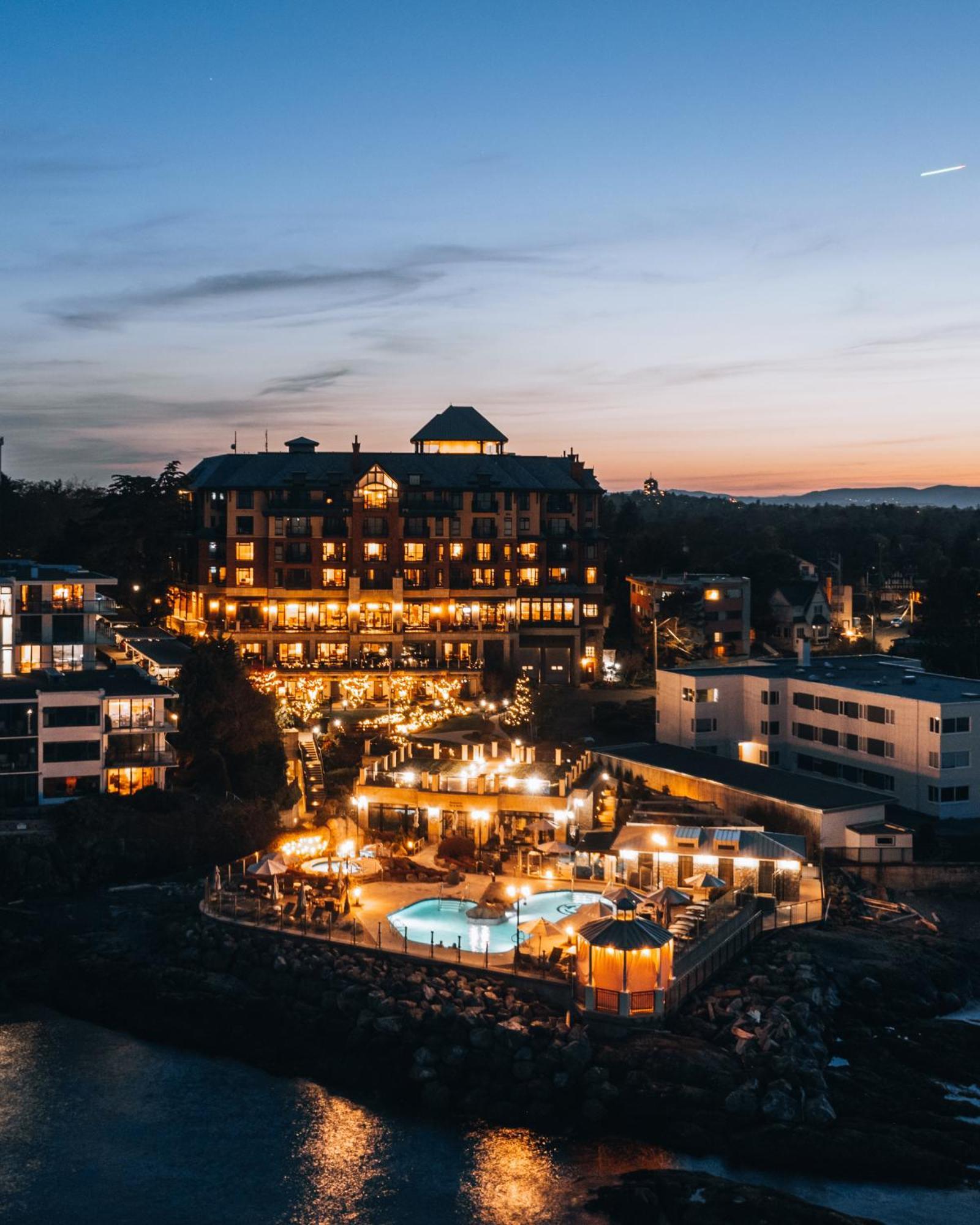 Oak Bay Beach Hotel (Adults Only) Victoria Esterno foto